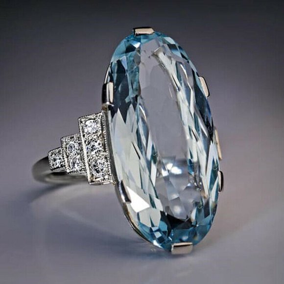 Oval Aquamarine and Diamond Gemstone Ring - Picture 1 of 4